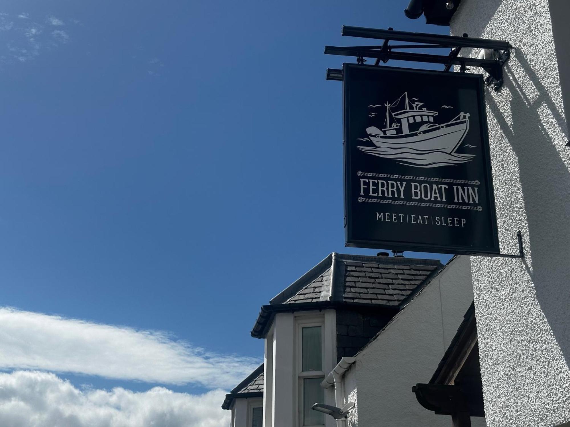 The Ferry Boat Inn Ullapool Esterno foto